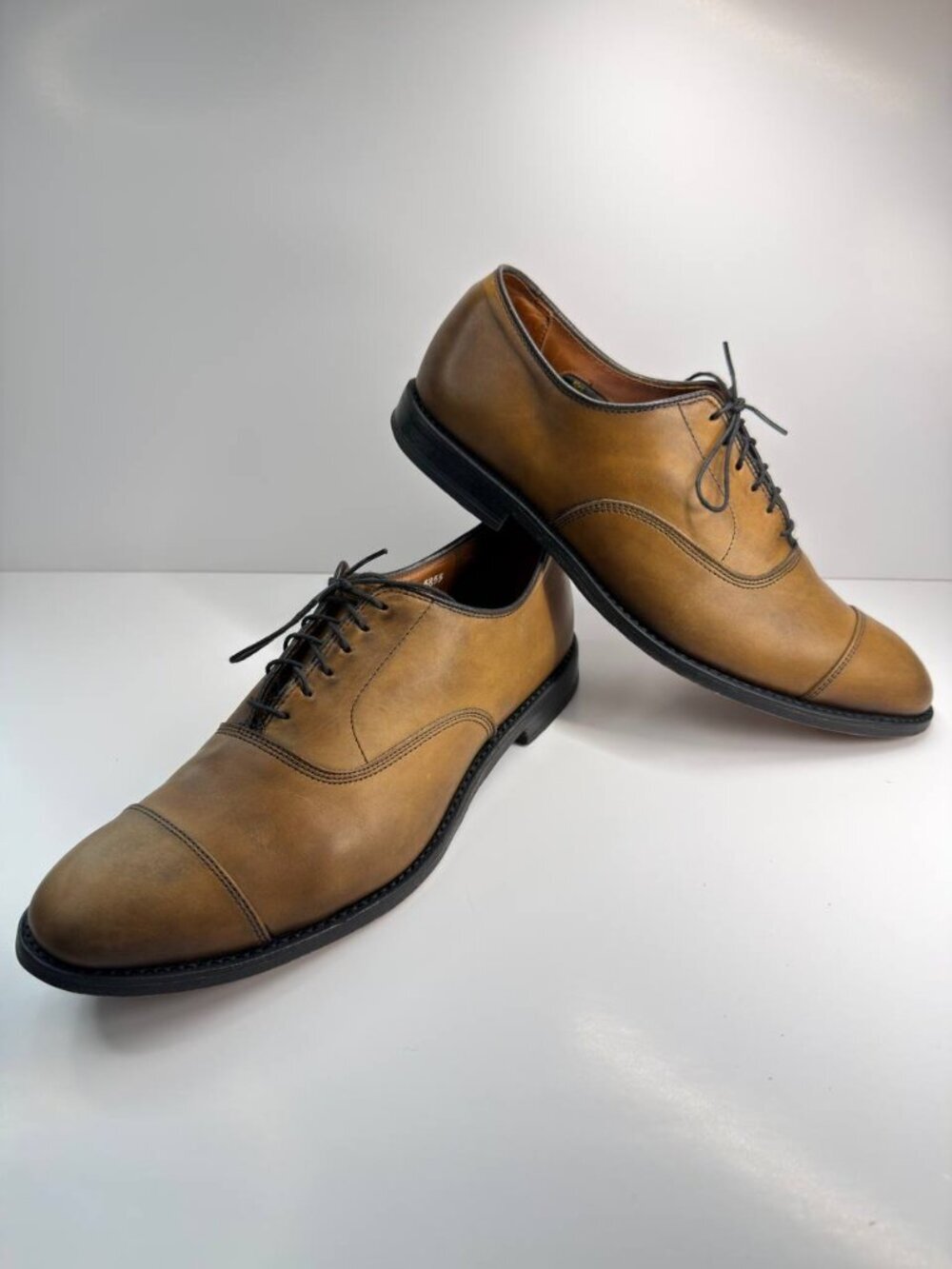 Allen Edmonds Park Avenue Oxford Dress Shoes – Men’s US 10.5